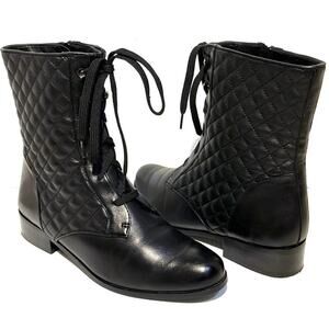 Neiman Marcus Women’s Size 9 Quilted Lace Up Black Boots